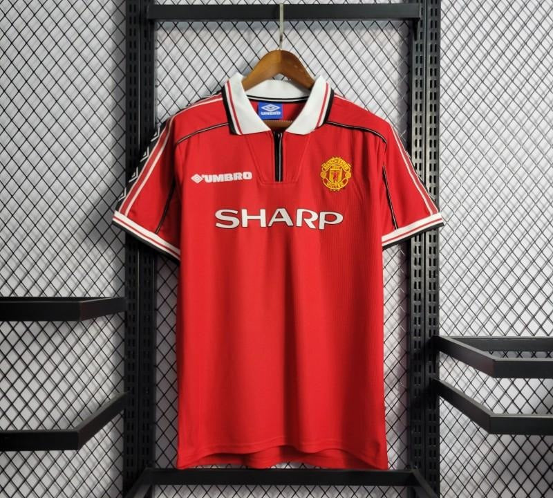 Manchester United 1998/99 Treble Retro