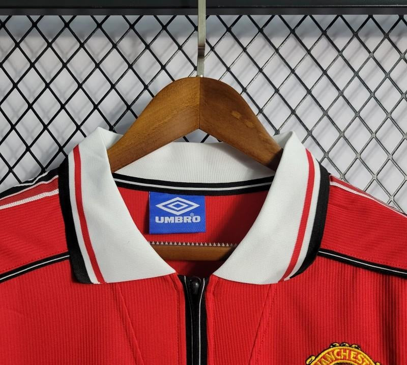 Manchester United 1998/99 Treble Retro