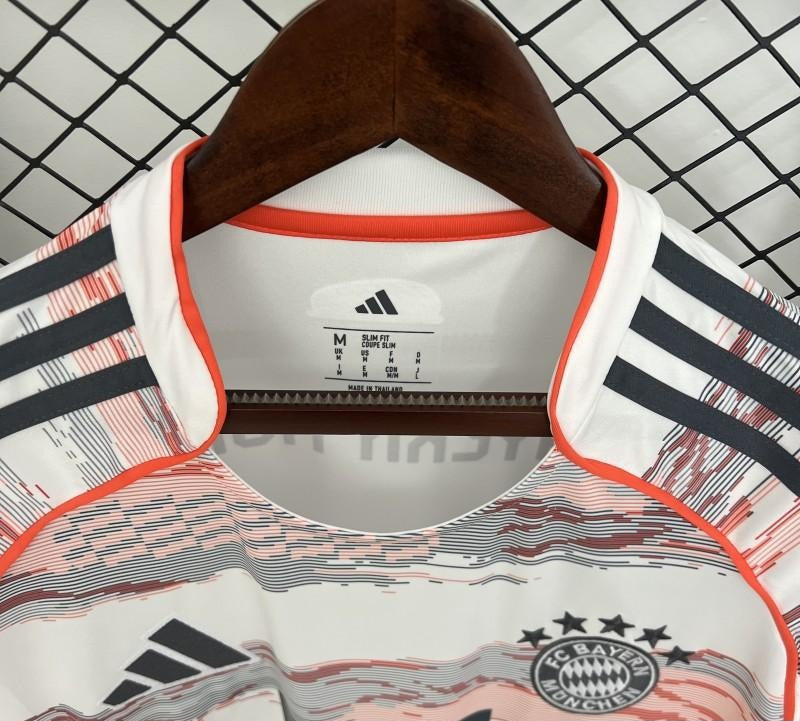 Bayern Munich 2025/26 Away