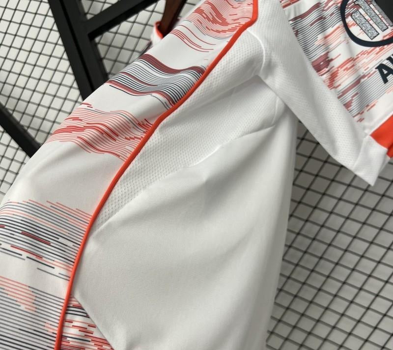 Bayern Munich 2025/26 Away